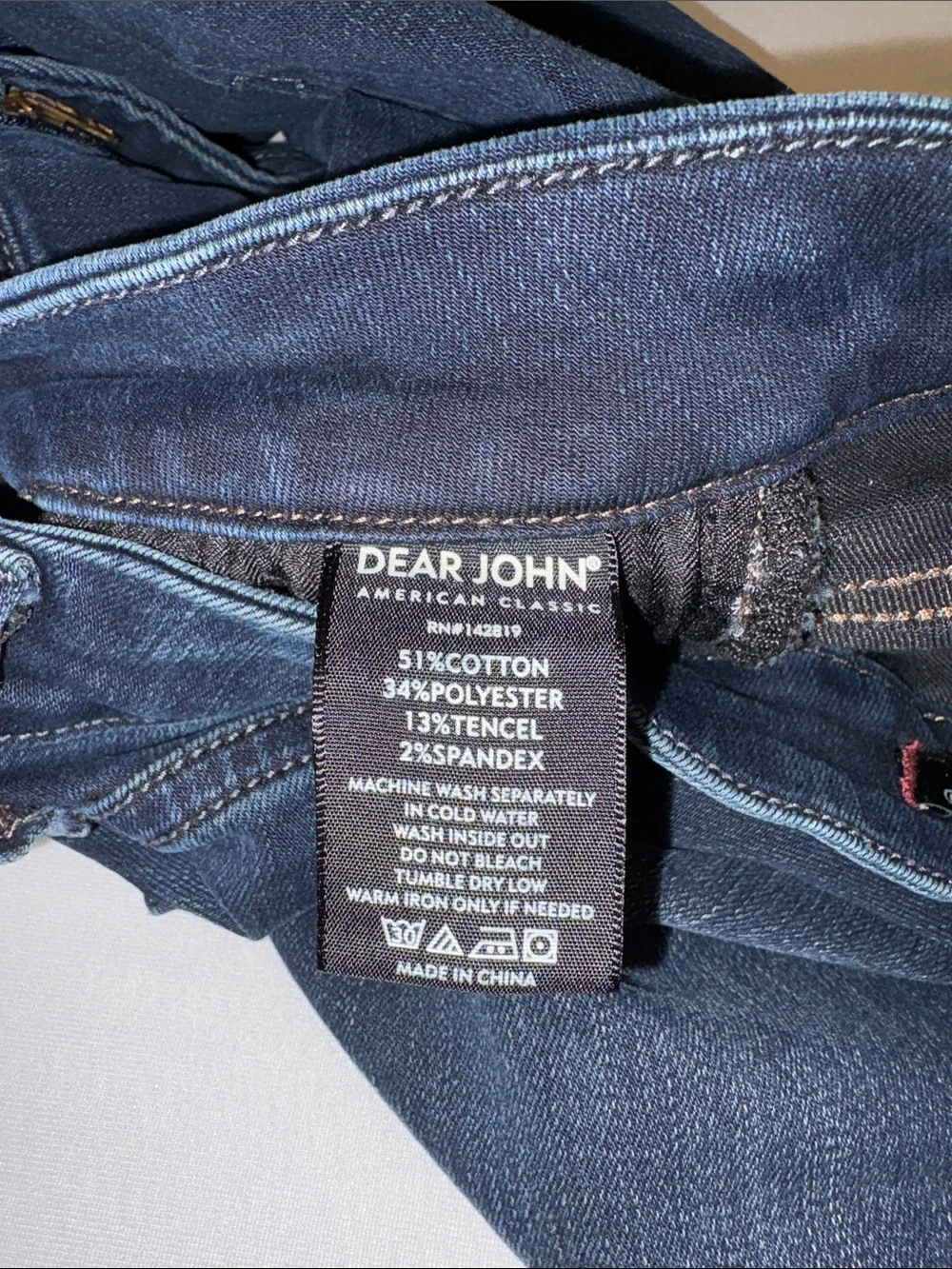 Dear John Metro jegging Jean stretchy skinny fit mid-rise dark wash Size 28
